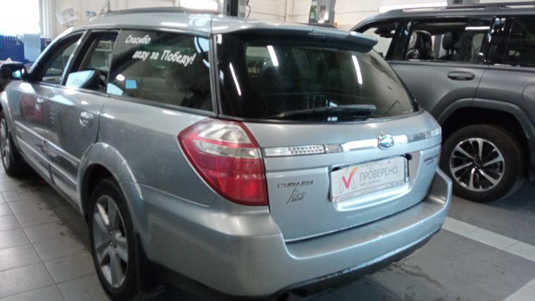 Subaru Outback,  - вид 3