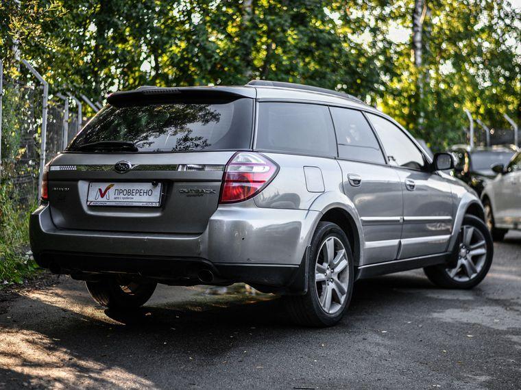 Subaru Outback,  - вид 1
