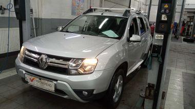 Renault Duster 2016 года, 98 477 км - вид 1