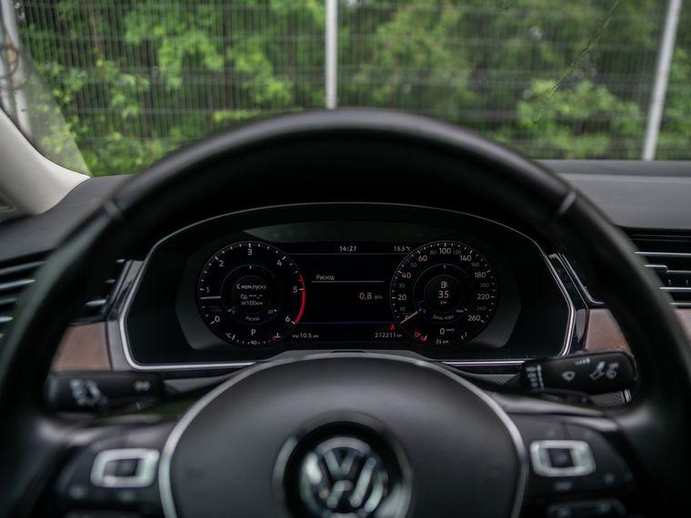 Volkswagen Passat, 2018 - вид 4