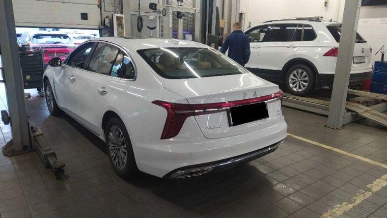 Hongqi H5,  - вид 3
