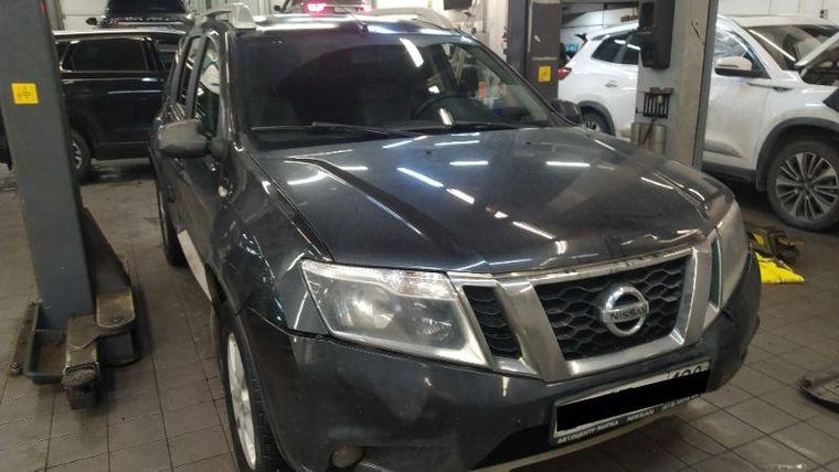 Nissan Terrano,  - вид 1