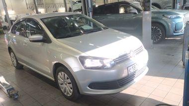 Volkswagen Polo 2014 года, 120 871 км - вид 2