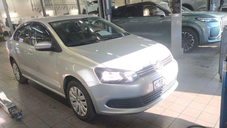 Volkswagen Polo 2014 года, 120 871 км - вид 2