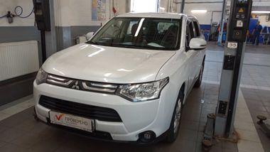 Mitsubishi Outlander 2013 года, 223 209 км - вид 1
