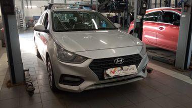 Hyundai Solaris 2018 года, 246 713 км - вид 1