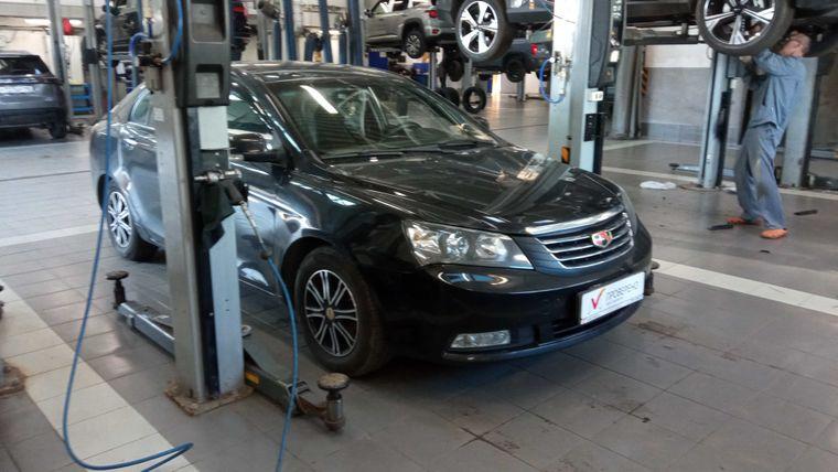 Geely Emgrand EC7,  - вид 1