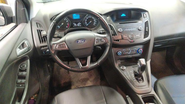 Ford Focus,  - вид 4