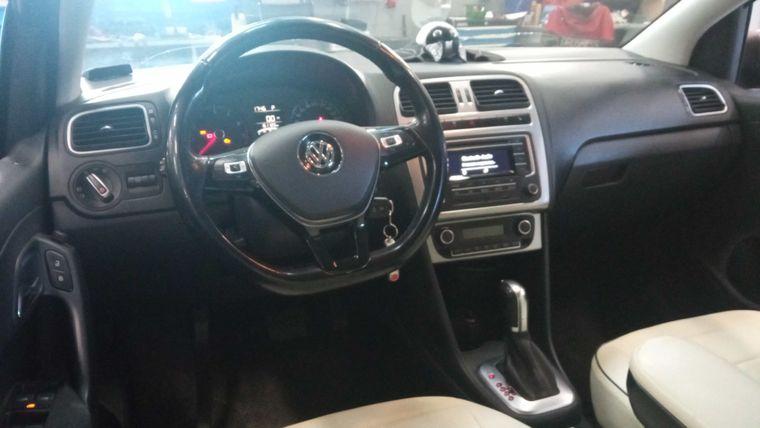 Volkswagen Polo, 2015 - вид 4