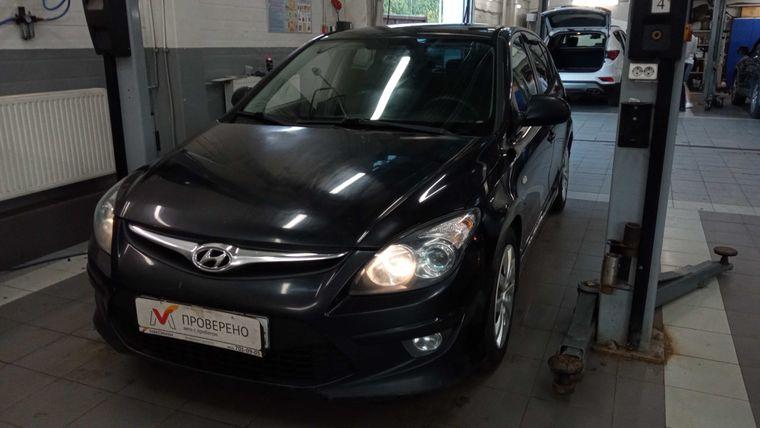 Hyundai i30 2011 года, 239 500 км - вид 1