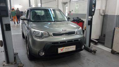 KIA Soul 2016 года, 107 500 км - вид 2