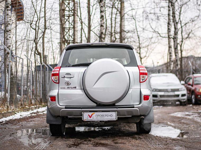 Toyota RAV4,  - вид 3