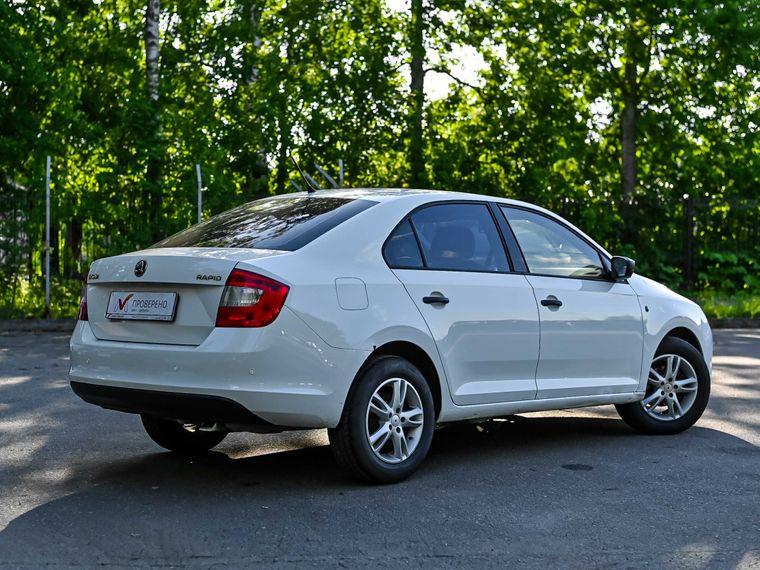 Skoda Rapid 2014 года, 243 752 км - вид 2