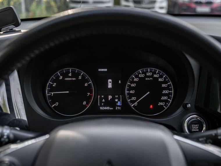 Mitsubishi Outlander,  - вид 4