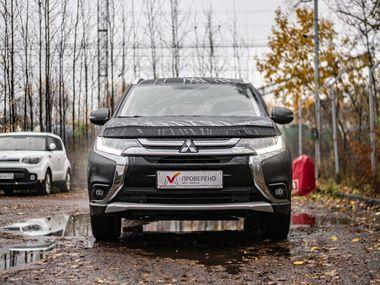 Mitsubishi Outlander 2018 года, 130 124 км - вид 2