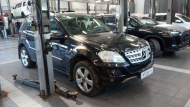 Mercedes-Benz M-класс 2009 года, 152 849 км - вид 2