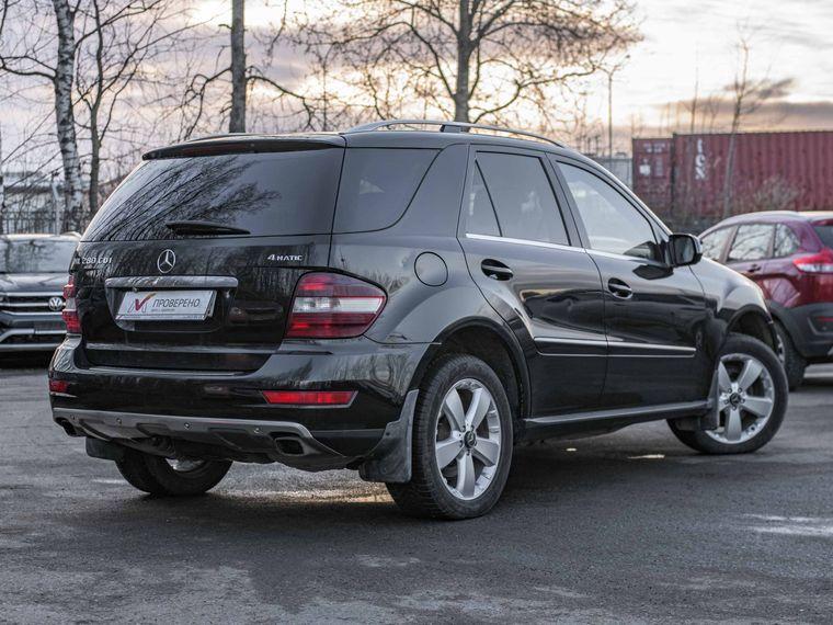 Mercedes-Benz M-класс 2009 года, 152 849 км - вид 2