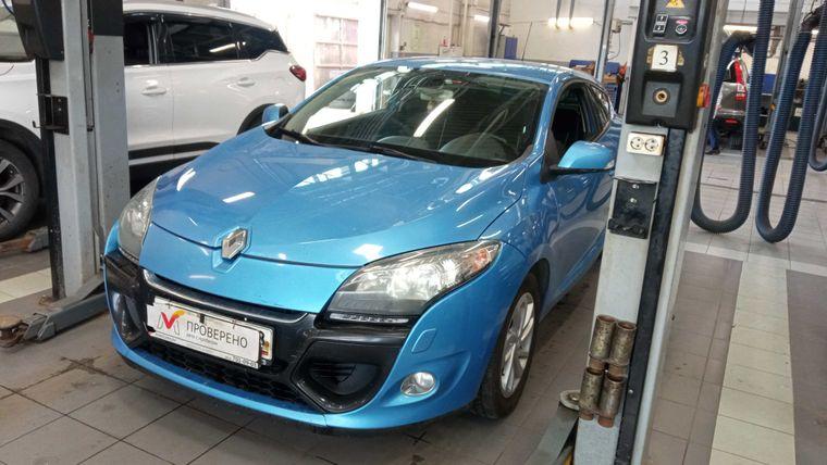 Renault Megane 2013 года, 125 175 км - вид 1