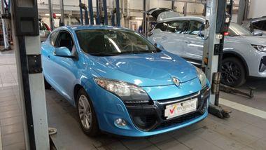 Renault Megane 2013 года, 125 175 км - вид 2