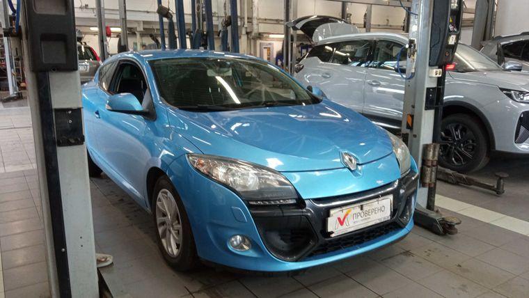 Renault Megane 2013 года, 125 175 км - вид 2