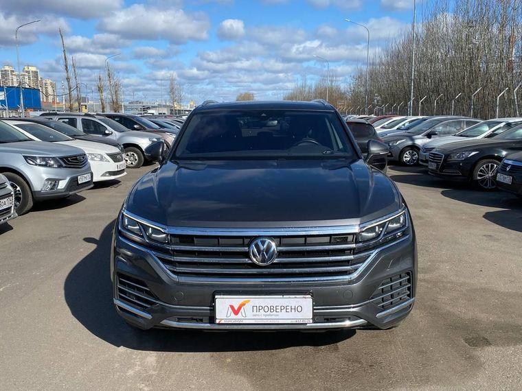 Volkswagen Touareg, 2019 - вид 1