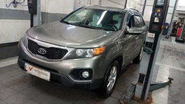 Kia Sorento 2011 года, 261 053 км - вид 2