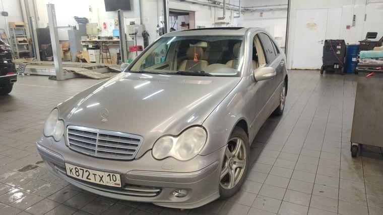 Mercedes-Benz C-класс 2006 года, 317 119 км - вид 1