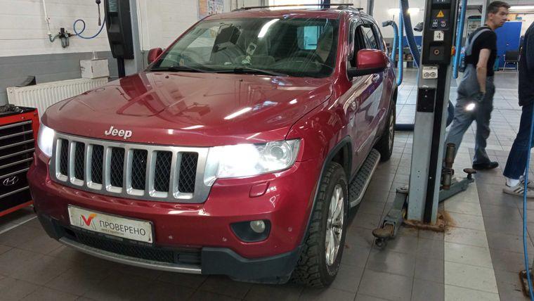 Jeep Grand Cherokee 2012 года, 219 430 км - вид 1