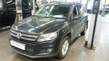 Volkswagen Tiguan 2013 года, 102 470 км - вид 1