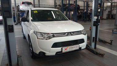 Mitsubishi Outlander 2013 года, 148 000 км - вид 2