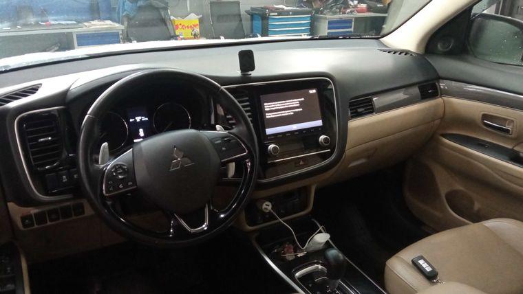 Mitsubishi Outlander,  - вид 4