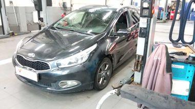 Kia Ceed 2014 года, 231 728 км - вид 1
