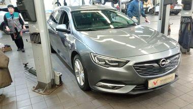 Opel Insignia 2018 года, 176 444 км - вид 2