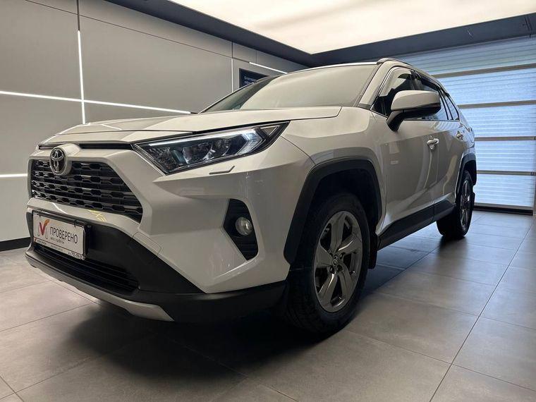 Toyota RAV4, 2021