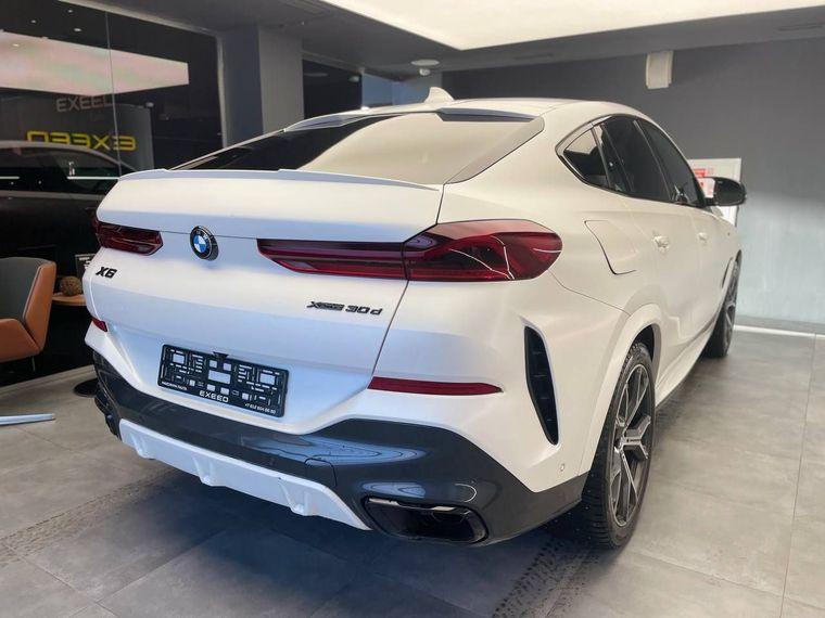 BMW X6,  - вид 3