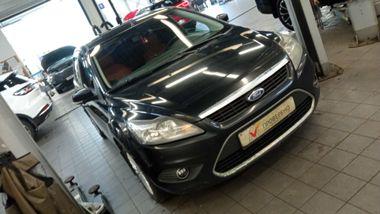 Ford Focus 2011 года, 264 532 км - вид 2