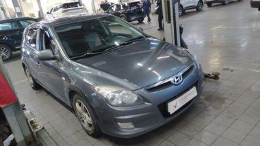 Hyundai i30 2009 года, 249 621 км - вид 2