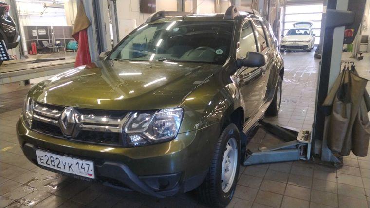 Renault Duster 2015 года, 47 645 км - вид 1