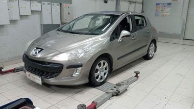 Peugeot 308 2010 года, 134 060 км - вид 1