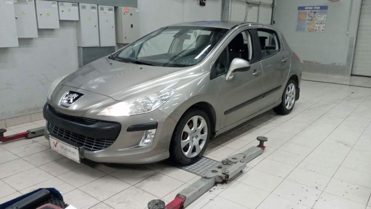 Peugeot 308 2010 года, 134 060 км - вид 1