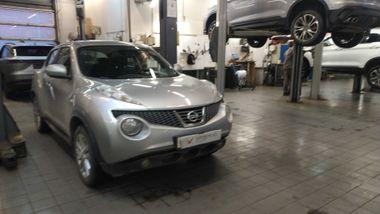 Nissan Juke 2014 года, 74 000 км - вид 2