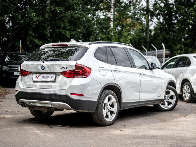 BMW X1,  - вид 1
