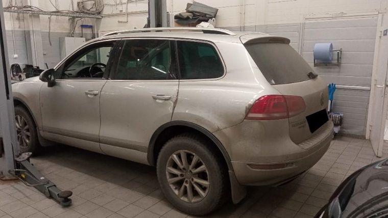 Volkswagen Touareg,  - вид 3