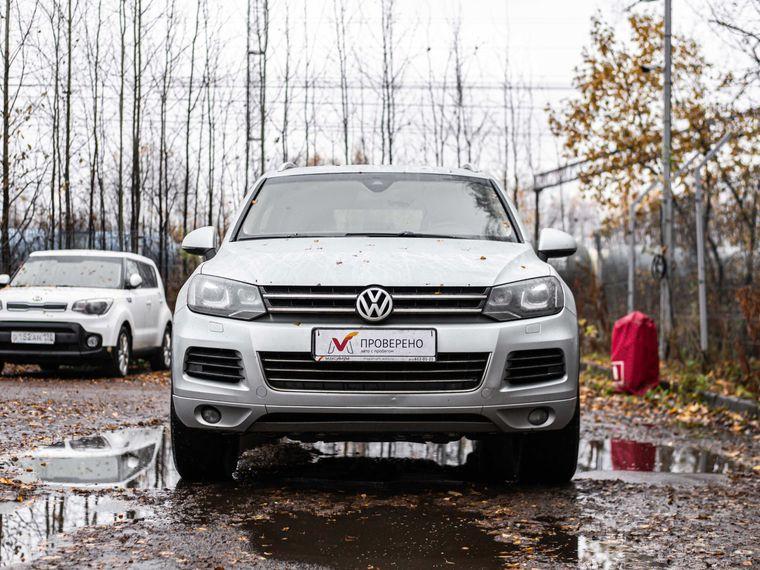 Volkswagen Touareg,  - вид 2