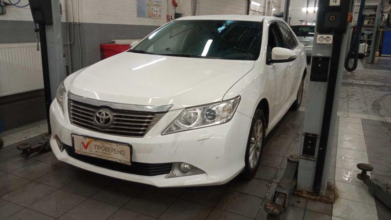 Toyota Camry, 