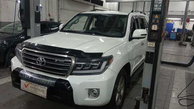 Toyota Land Cruiser 2012 года, 260 618 км - вид 1