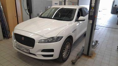 Jaguar F-Pace 2019 года, 123 000 км - вид 1
