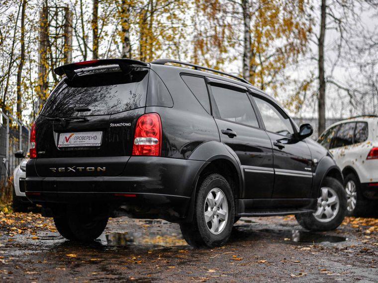 SsangYong Rexton,  - вид 1