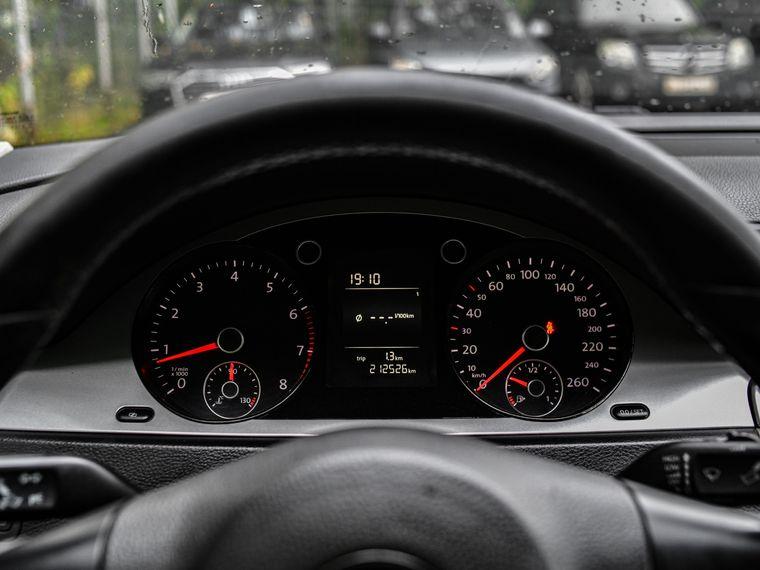 Volkswagen Passat,  - вид 4