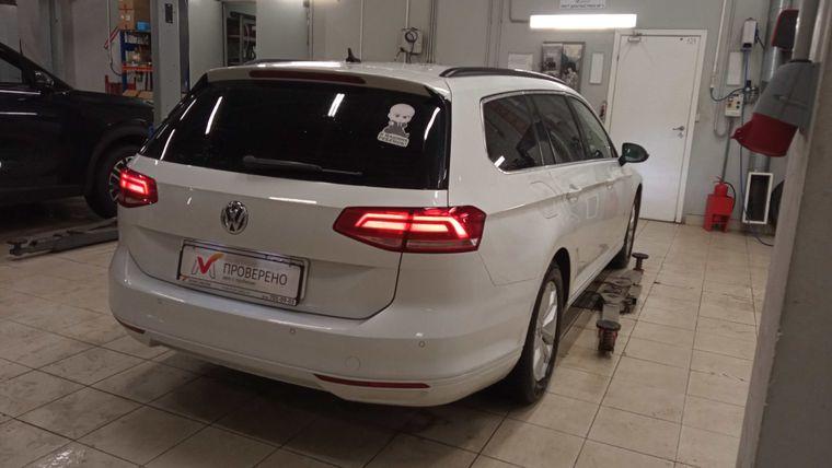 Volkswagen Passat,  - вид 2